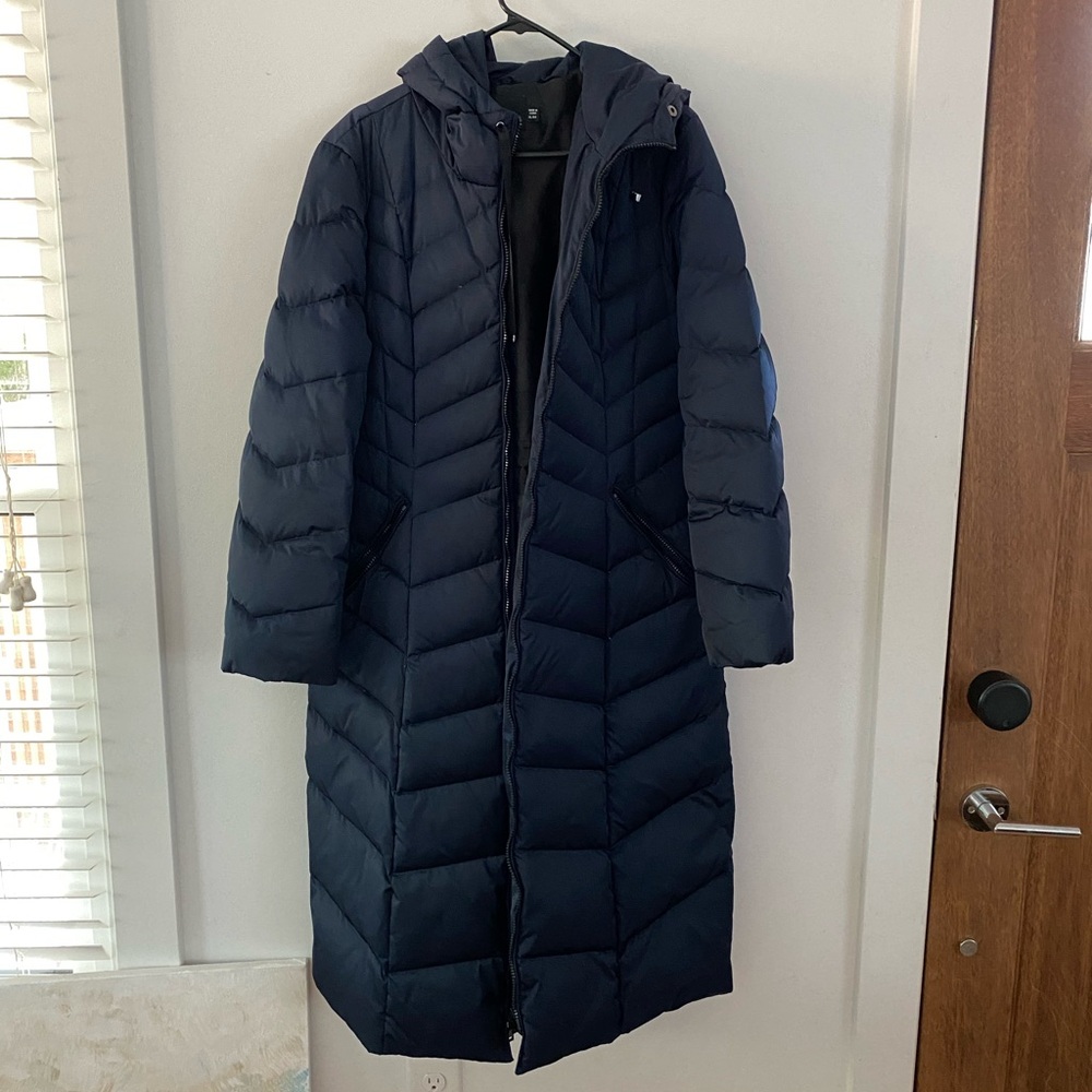 Tahari Navy Blue Long Puffer Coat